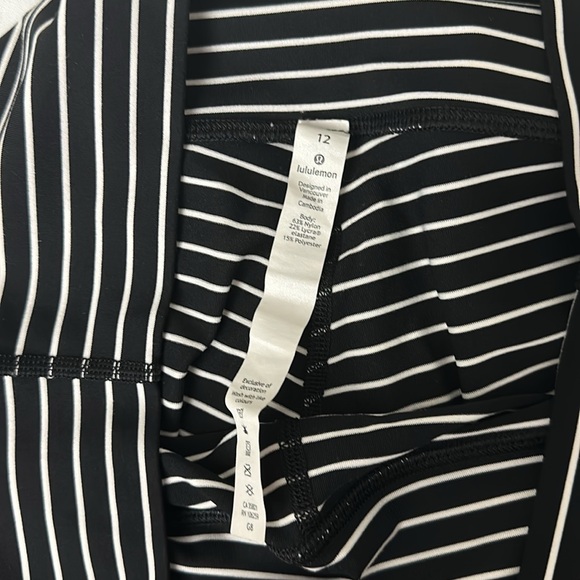 Lululemon Striped Leggings, Size 12 - Picture 2 of 3